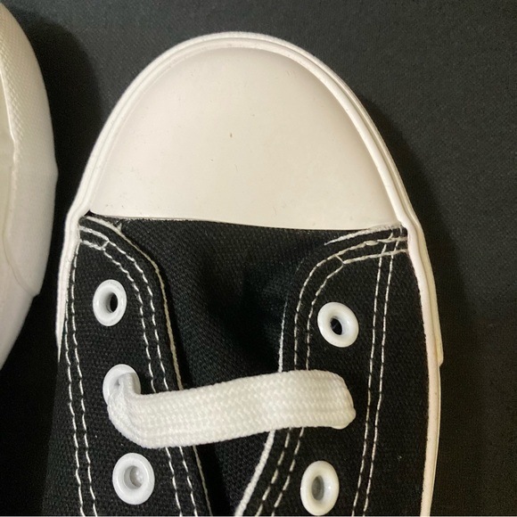 NWOT Lumubby Canvas Sneakers - Picture 6 of 12